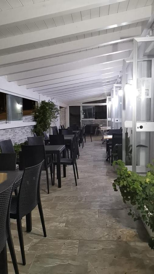 Hotel Da Patrizia Santa Teresa Gallura Exterior foto