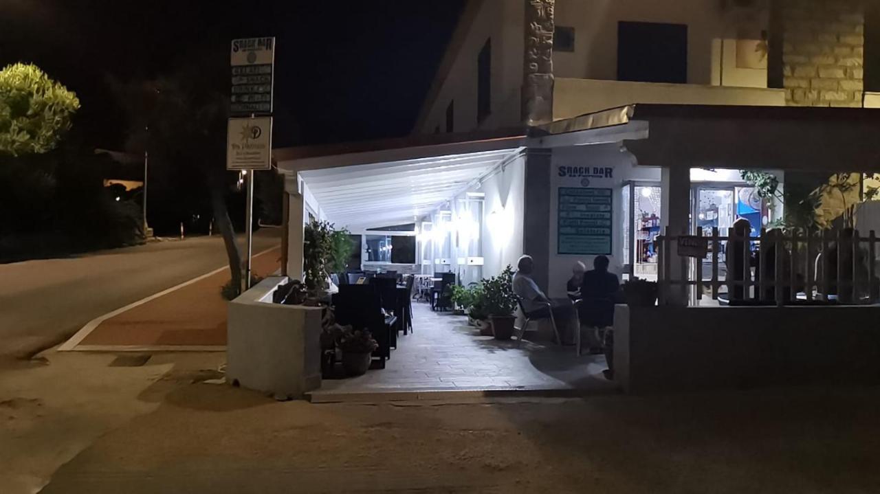 Hotel Da Patrizia Santa Teresa Gallura Exterior foto